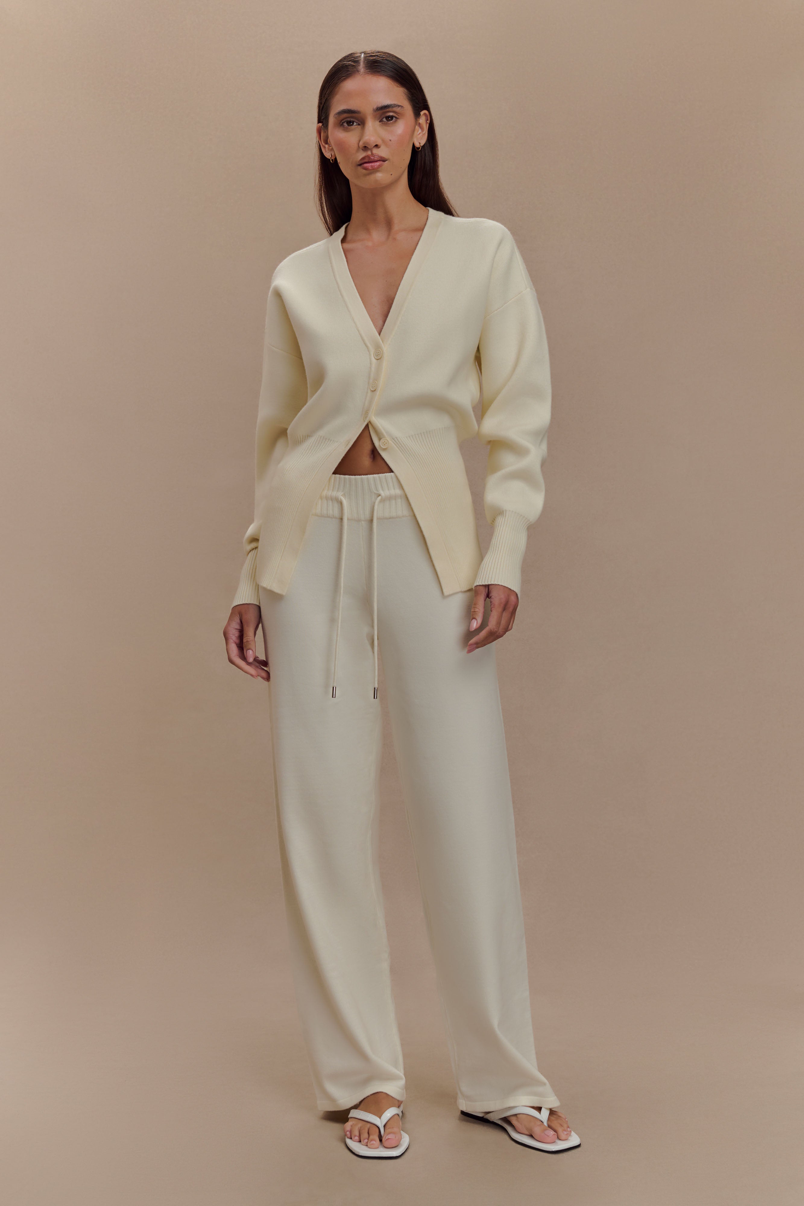 Alexia Buttoned Oversized Cardigan - Ivory